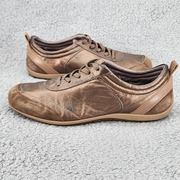 Vionic Willa Copper Tone Leather Sneakers Sz 7 Arch Support Comfort Athleisure - Picture 1 of 14